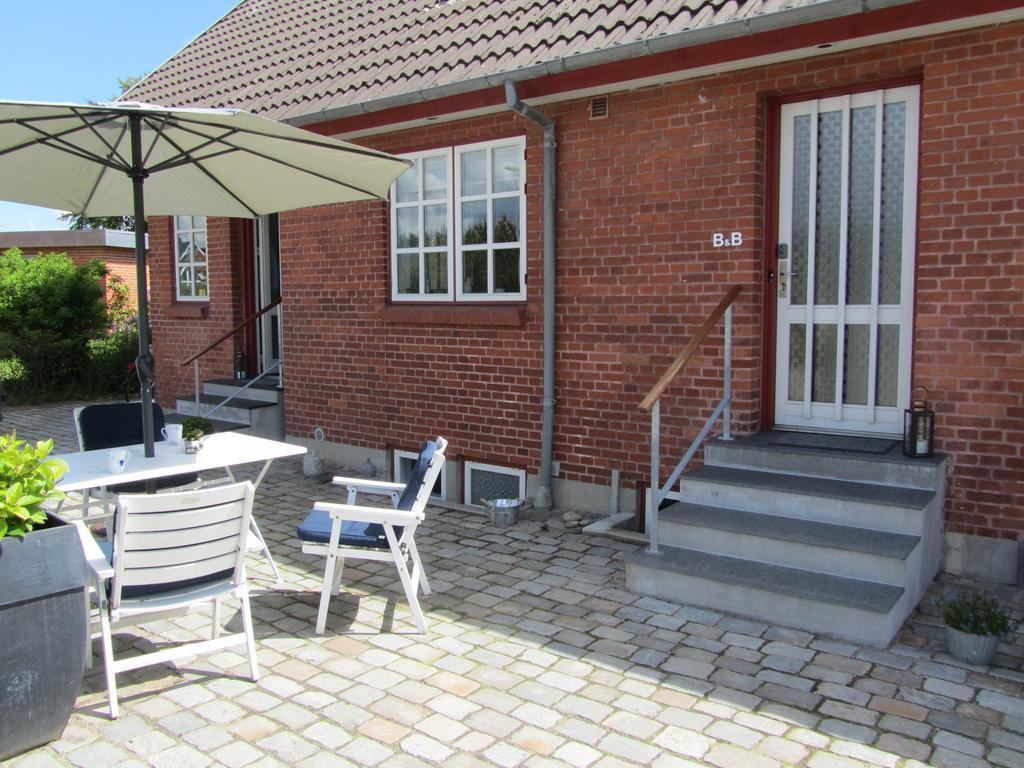 Hannas B&B - 51 M2 กรินด์สเตด ภายนอก รูปภาพ